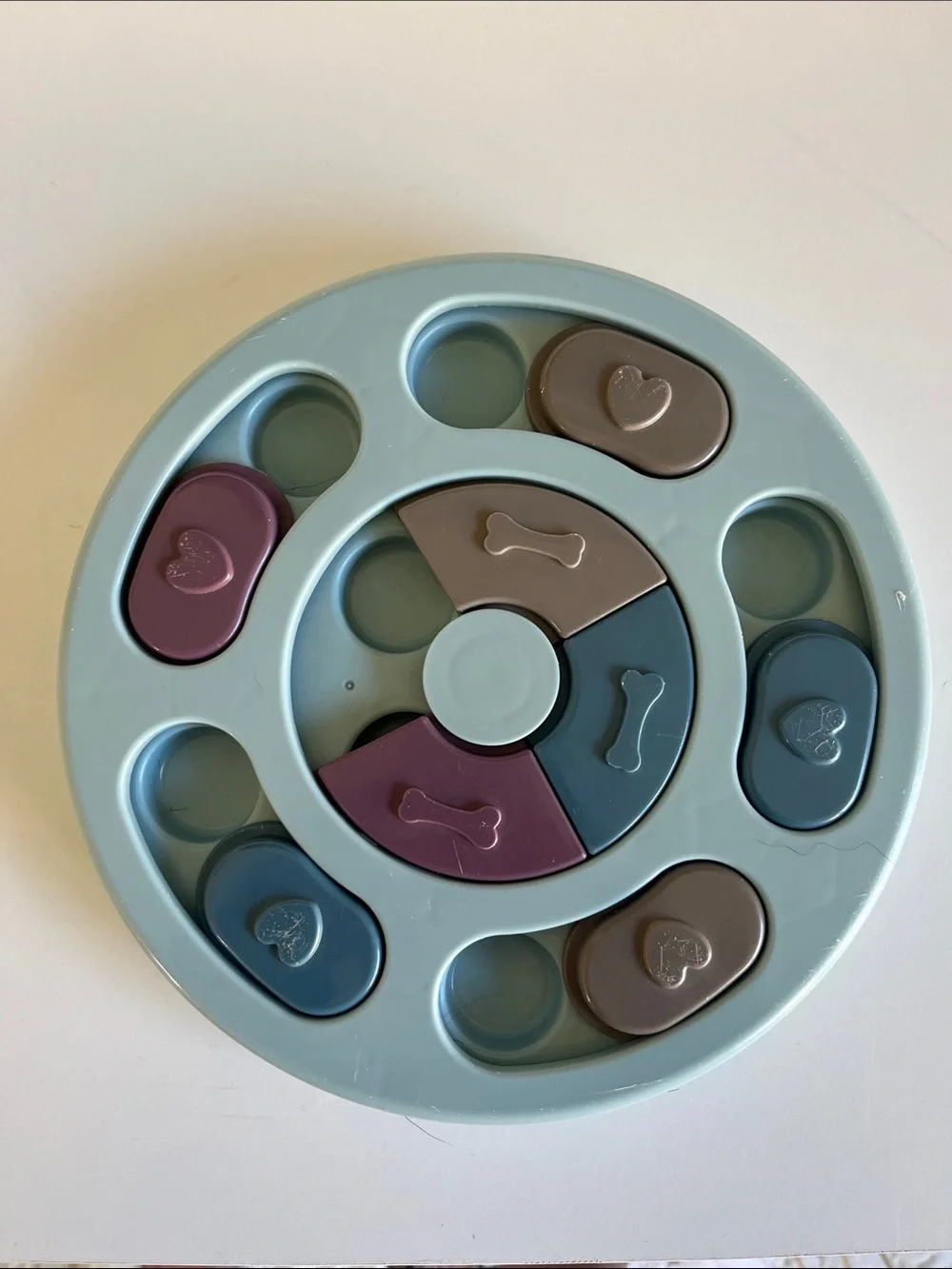 Interactive dog treat puzzle